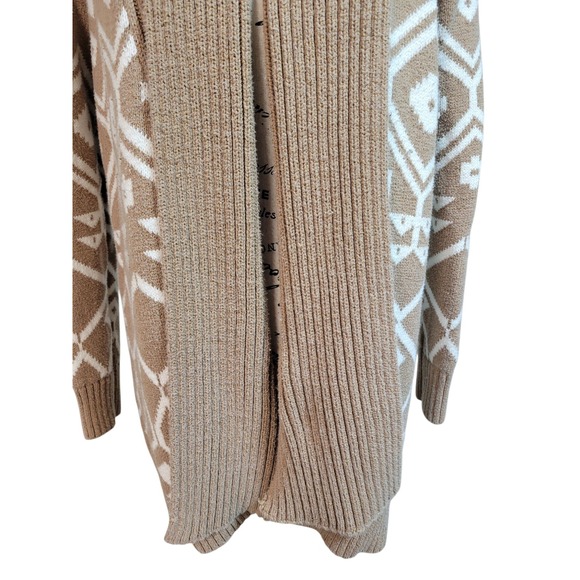 Old Navy Boho Geometric Knit Cardigan Sweater‎ Camel & White Southwestern L - Picture 3 of 10